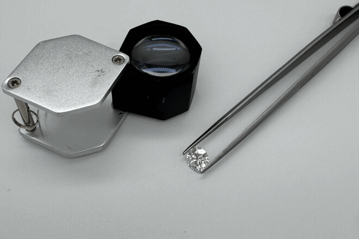 Точність. Довіра. GLES.